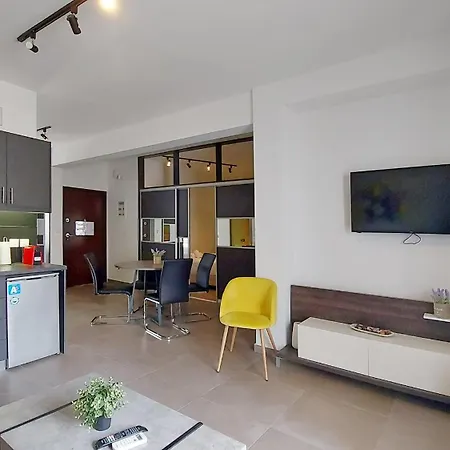 A Cozy Renovated Studio Athens Exterior photo