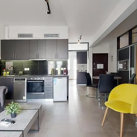 A Cozy Renovated Studio Athens Exterior photo